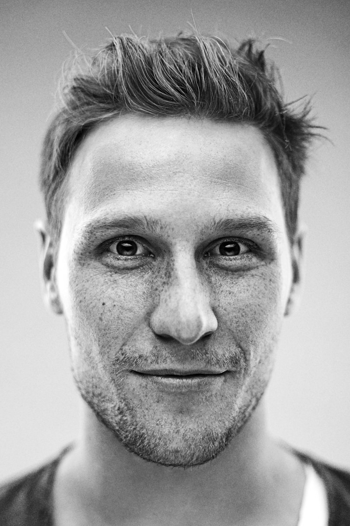 benedikt höwedes by Mike Meyer Photography