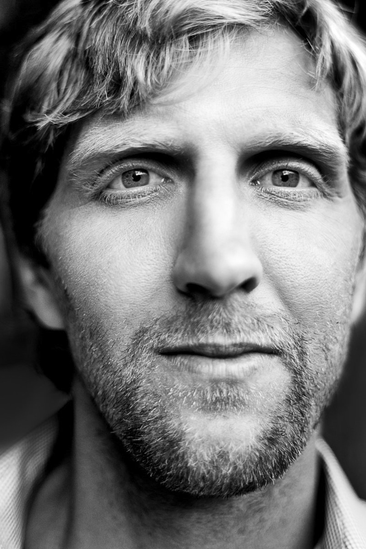 dirk nowitzki by Mike Meyer Photography