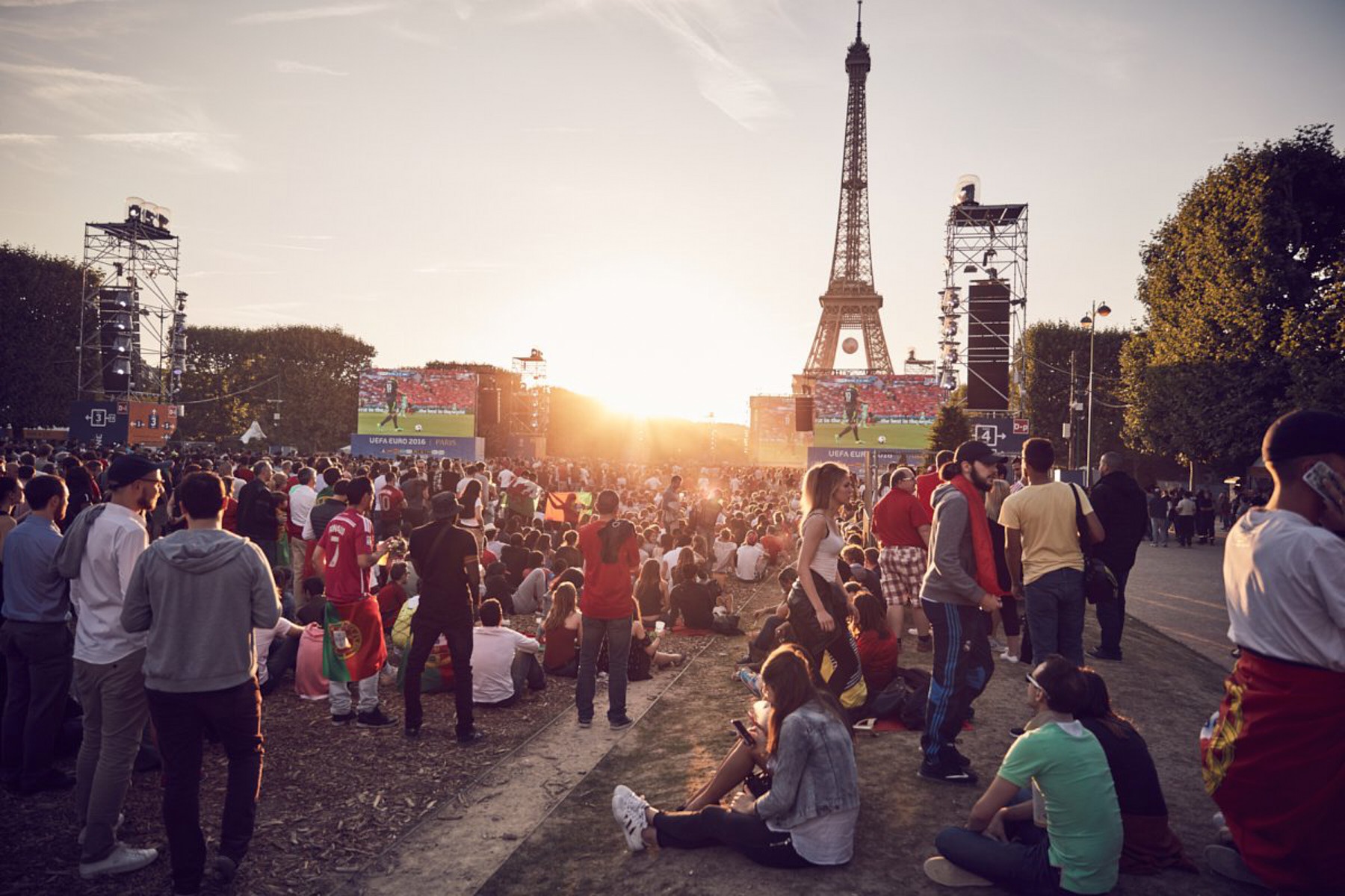 mercedes-benz advertorial paris (5 images) by Mike Meyer Photography