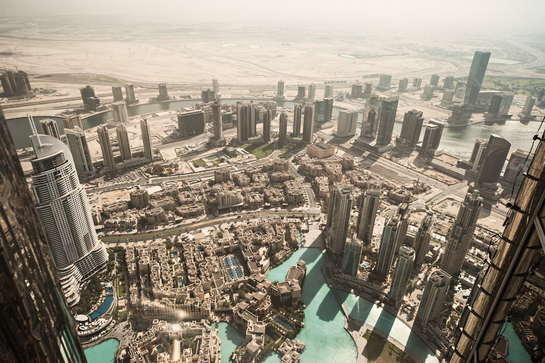 nissan magazine scheich dich coverstory dubai (11 images) by Mike Meyer Photography