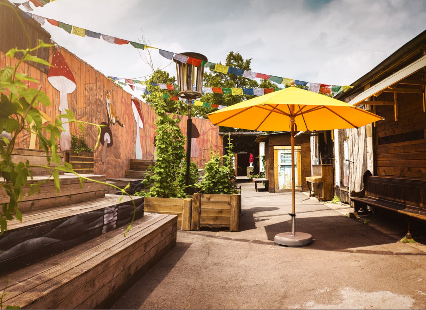 glatz ag campaign urban gardening (14 images) by Mike Meyer Photography