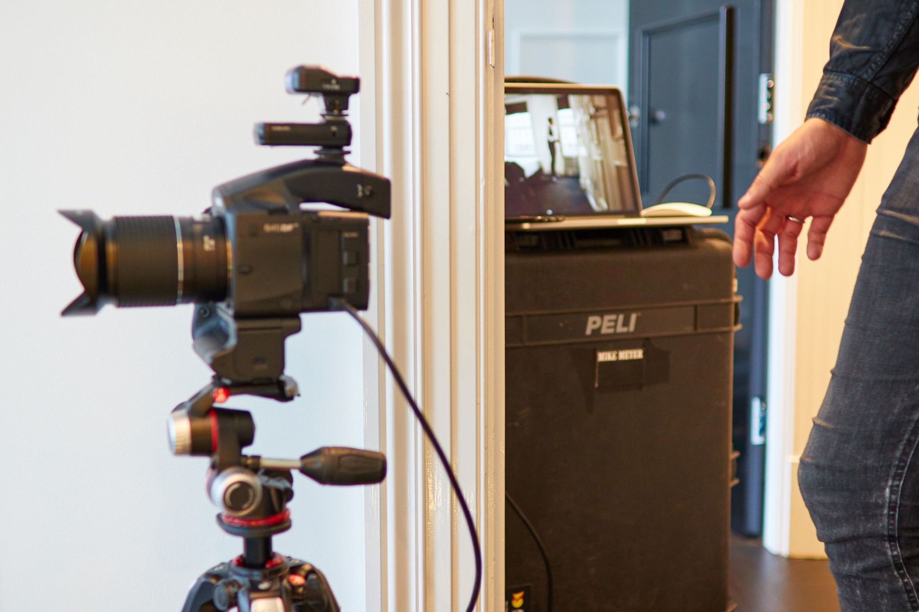 making-of mercedes-benz living @ fraser london campaign by Mike Meyer Photography