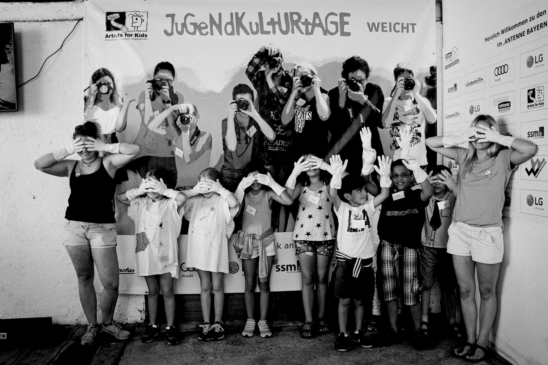 artists for kids antenne bayern hilft haus by Mike Meyer Photography