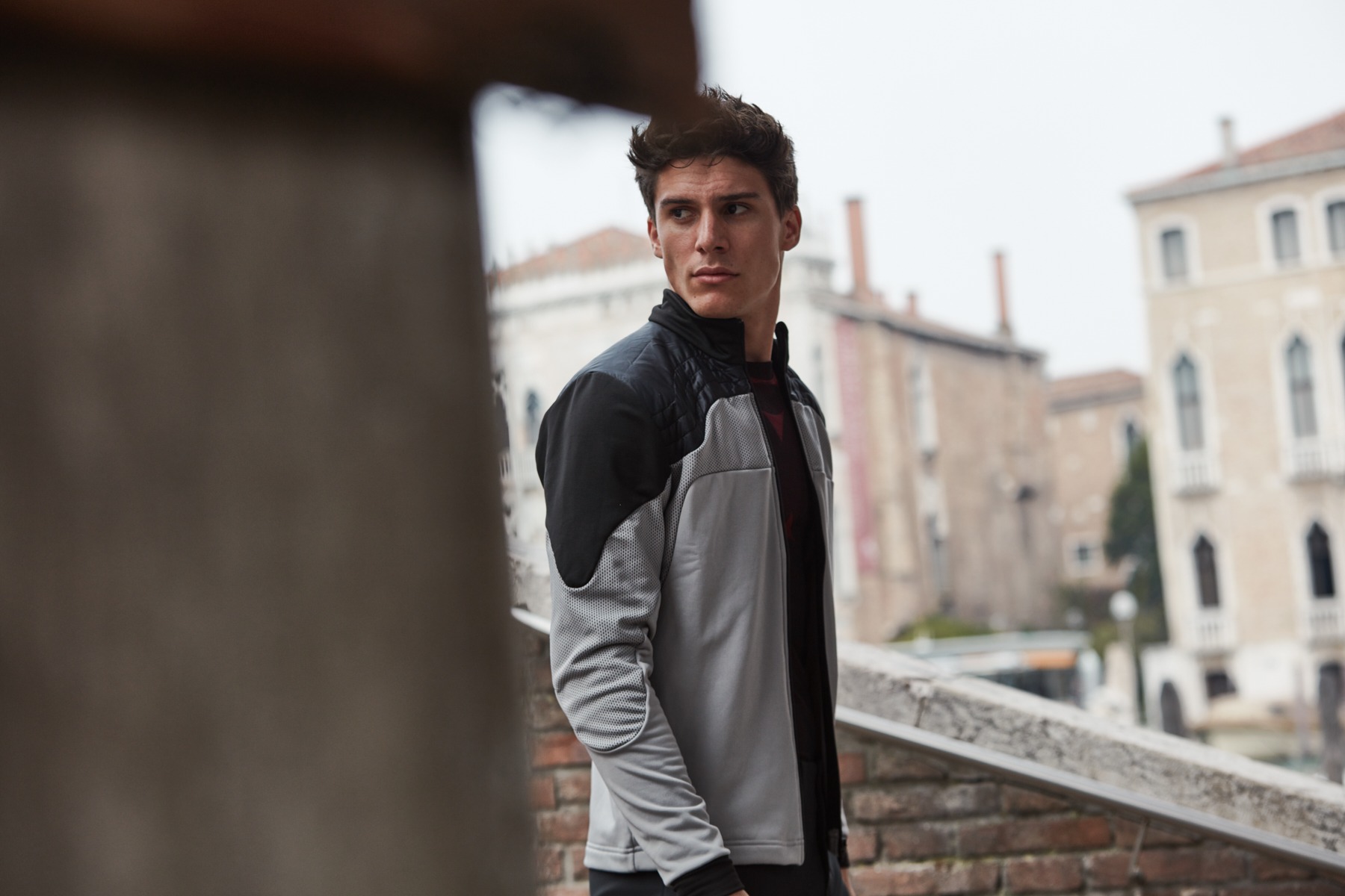 felipe editorial venezia by Mike Meyer Photography