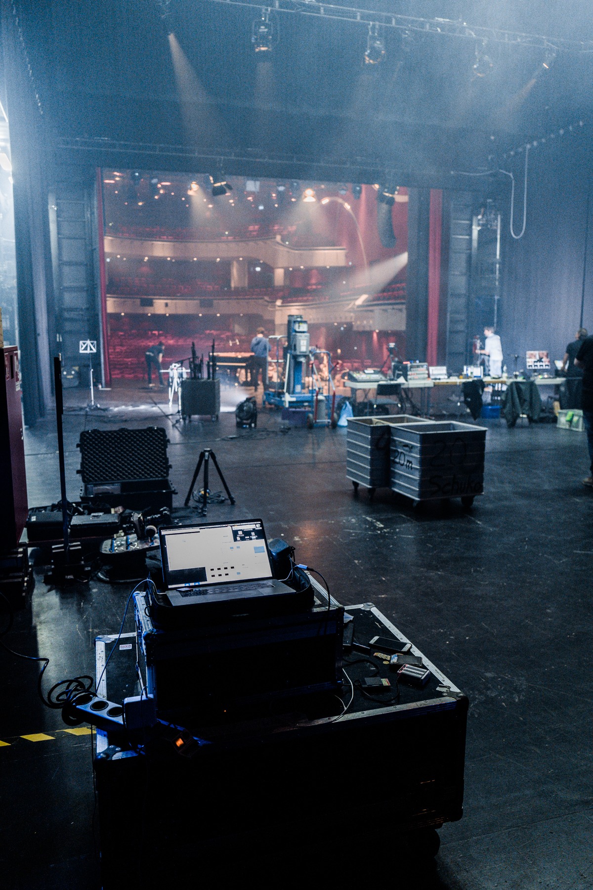 deutsches theater making-of munich by Mike Meyer Photography