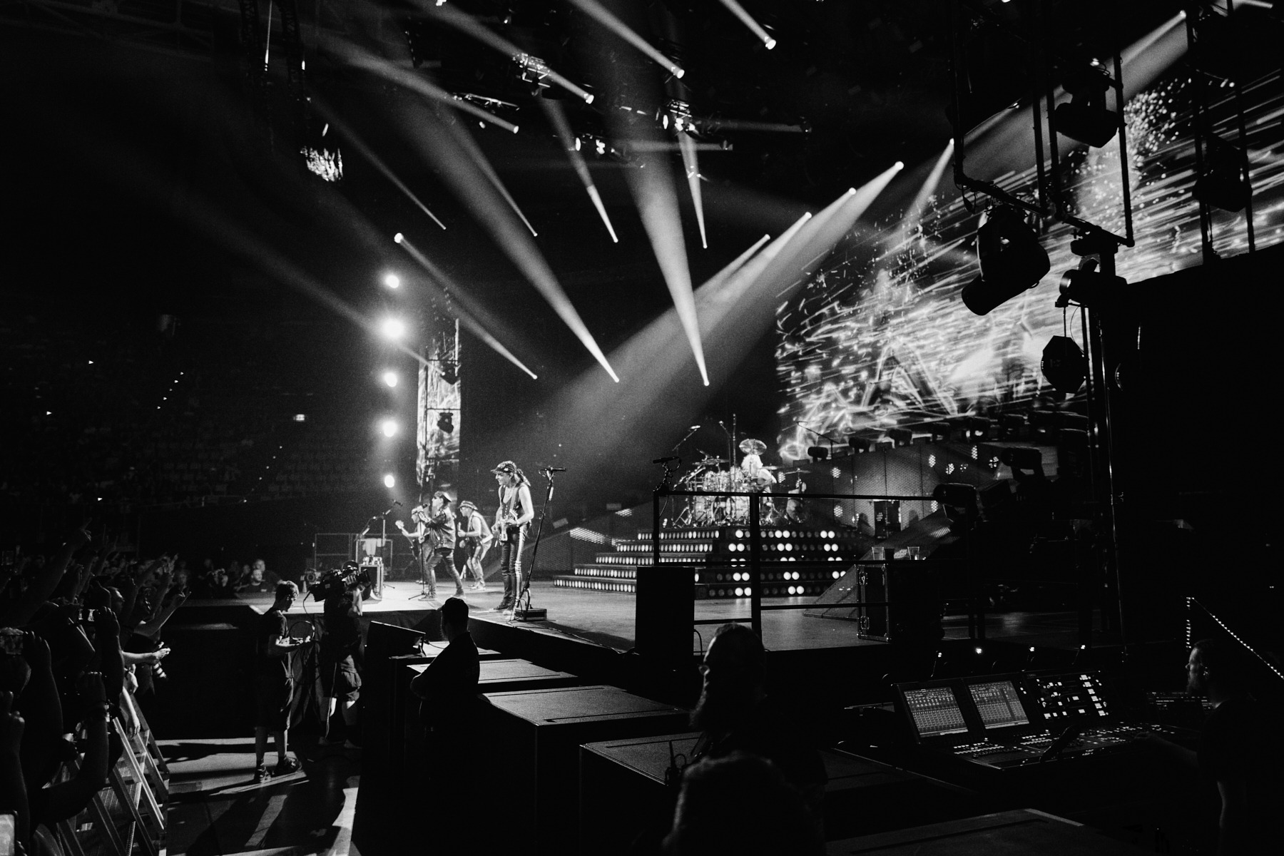 klaus meine scorpions maybach  by Mike Meyer Photography