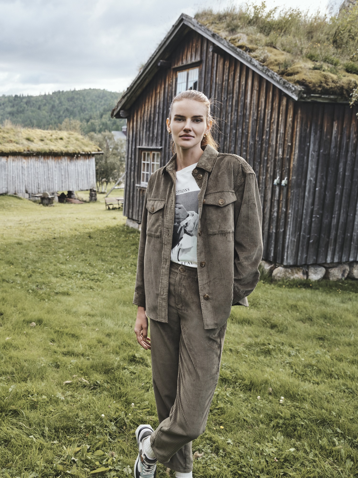 comma campaign norway by Mike Meyer Photography