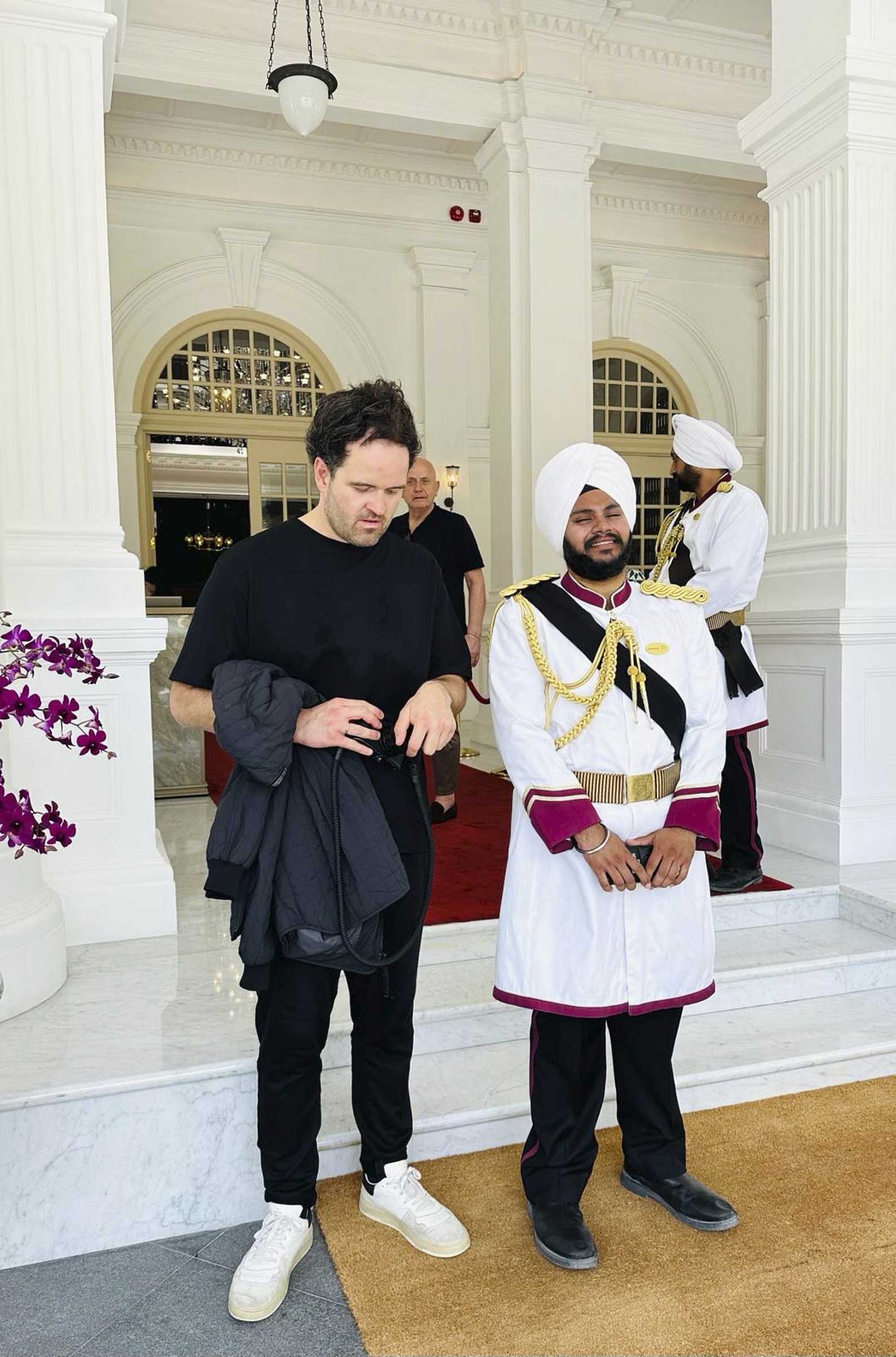 raffles singapore making-of by Mike Meyer Photography